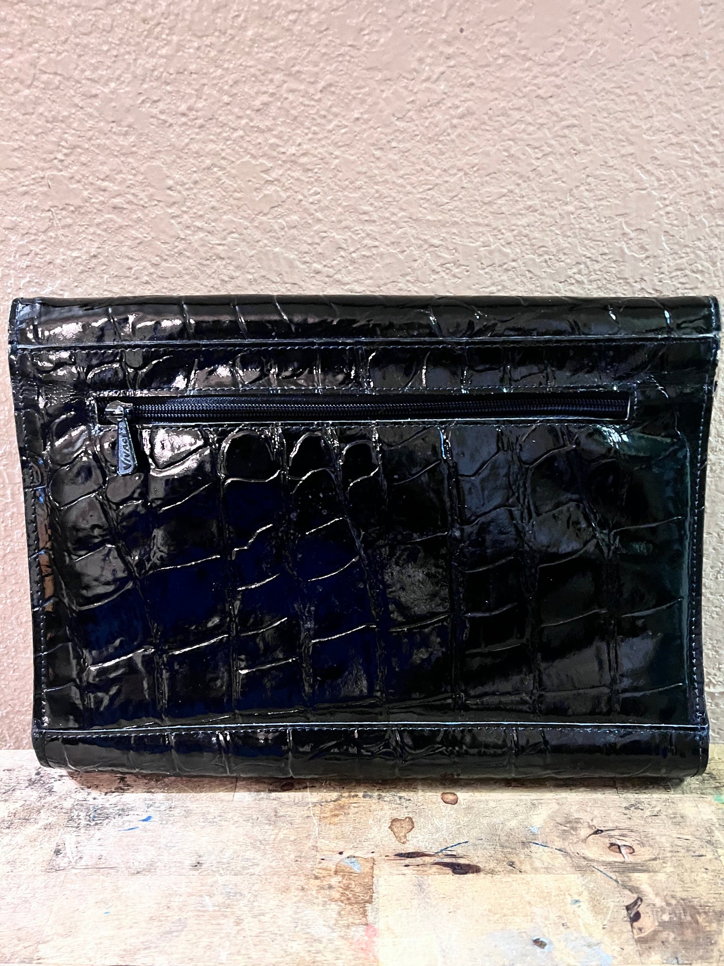 Vintage Black Croc Embossed Vegan Faux Leather Fold Over Clutch Handbag Purse