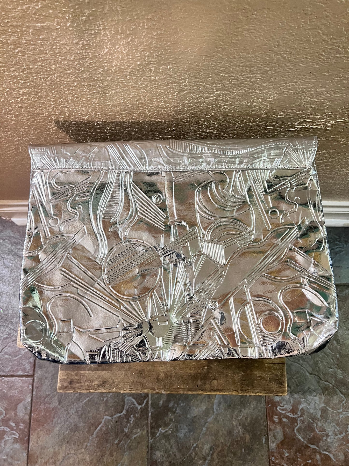 Vintage 80s Silver Metallic Large Vinyl Envelope Clutch